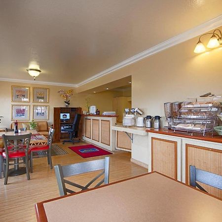 Best Western Hanford Inn Buitenkant foto