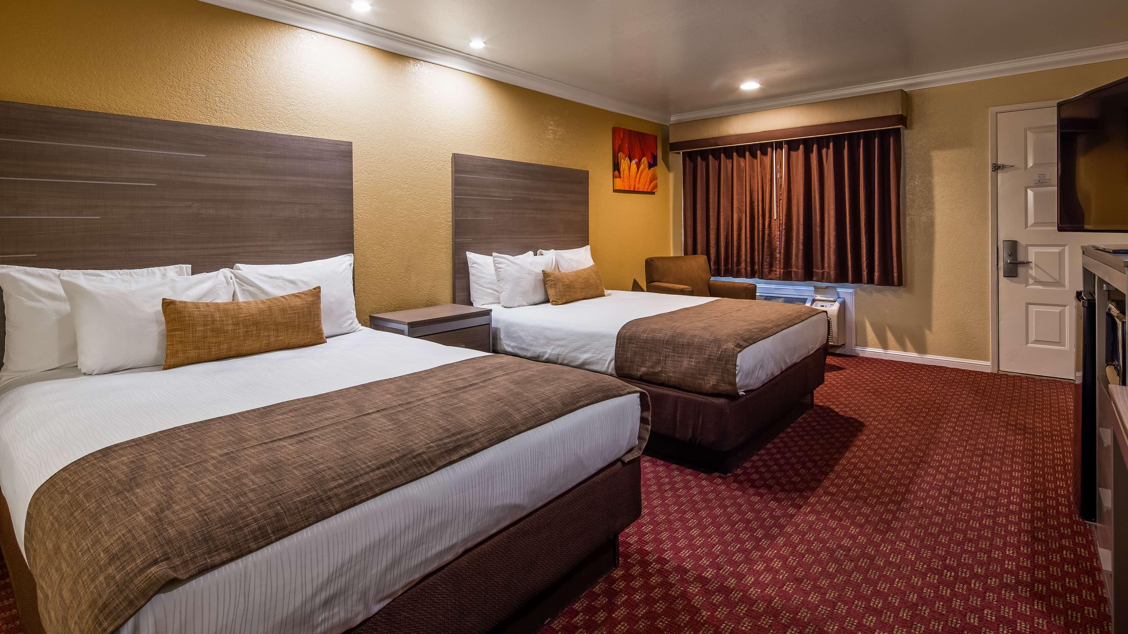 Best Western Hanford Inn Buitenkant foto