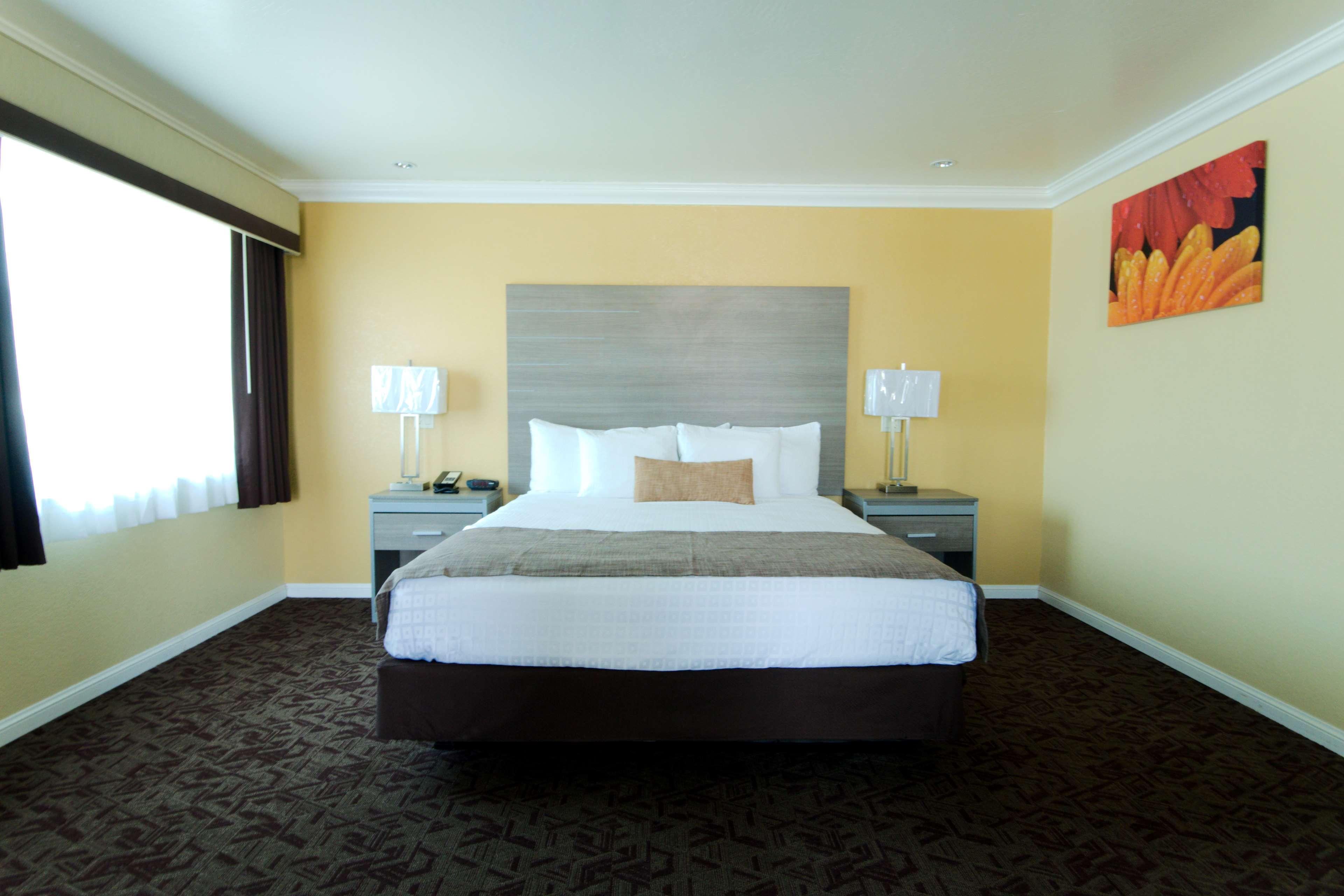Best Western Hanford Inn Buitenkant foto