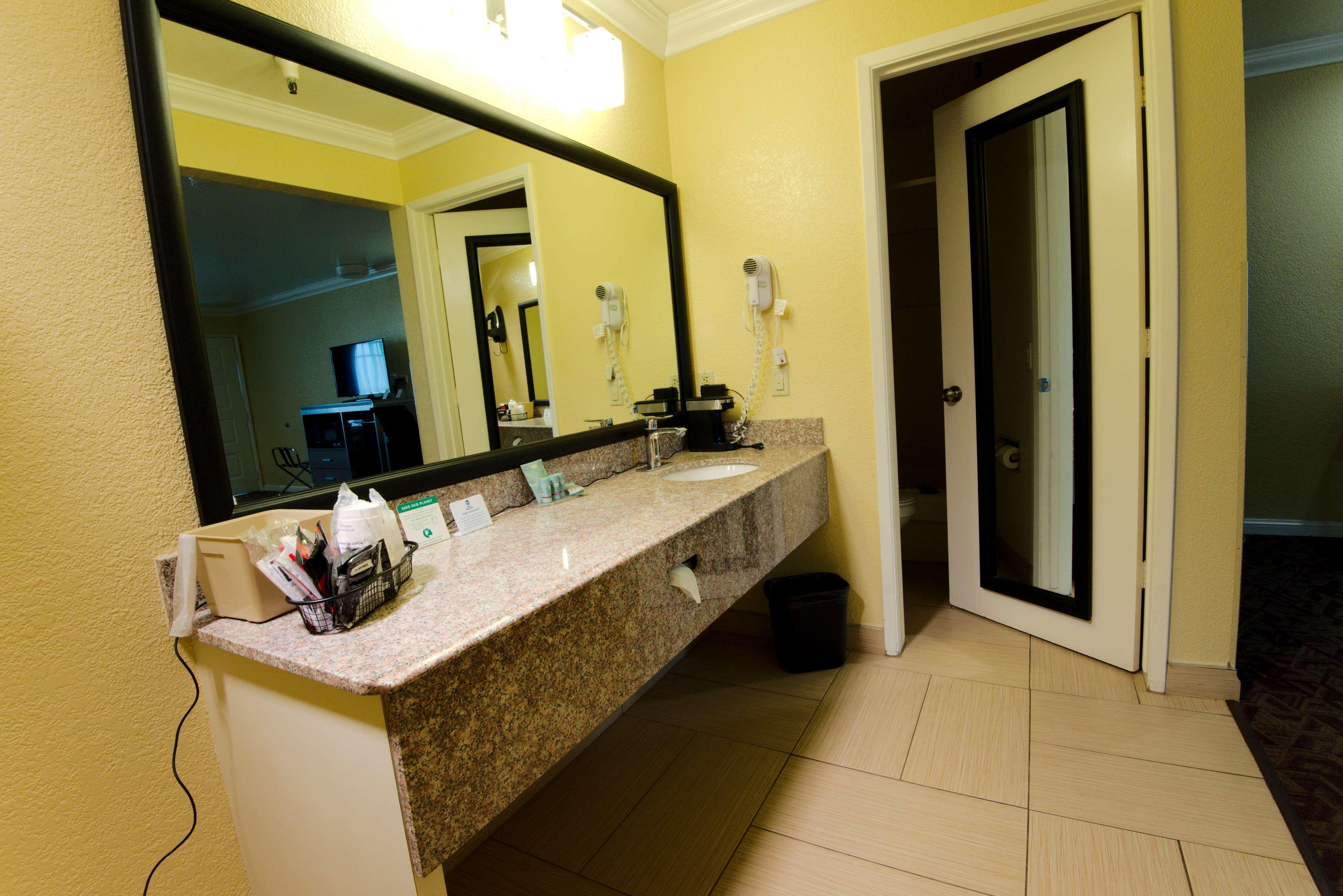 Best Western Hanford Inn Buitenkant foto